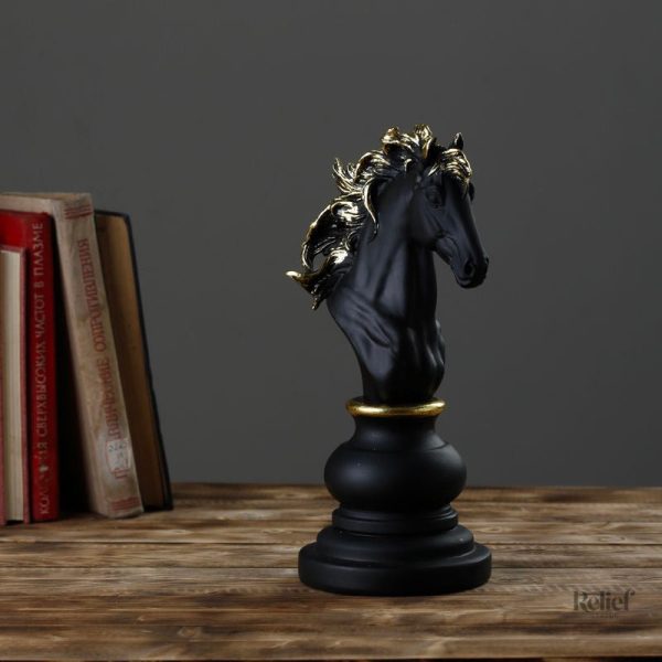 Élégante sculpture de style contemporain