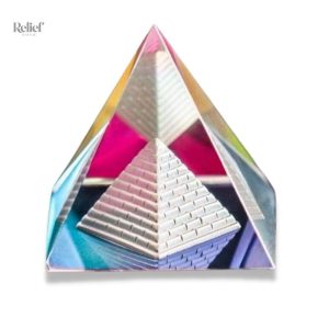 Pyramide Décoration 3D en statue égyptienne