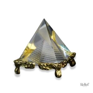 Pyramide décorative en cristal 6 cm pour ambiance égyptienne