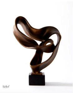 Art abstrait en résine couleur bronze, 45 cm