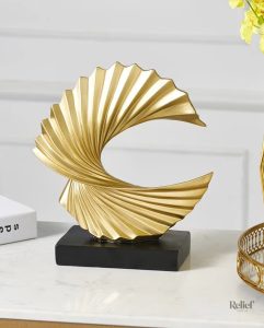 Sculpture dorée Bonanza, design moderne pour votre intérieur