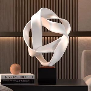 Sculpture géométrique abstraite blanche 41 cm
