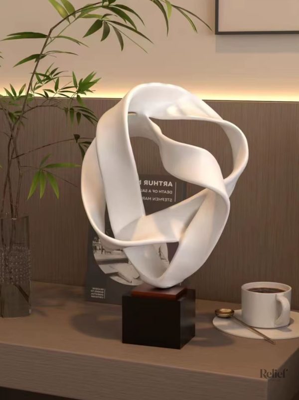 Sculpture décorative abstraite, style minimaliste