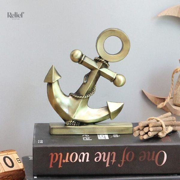 Sculpture en métal représentant une ancre maritime