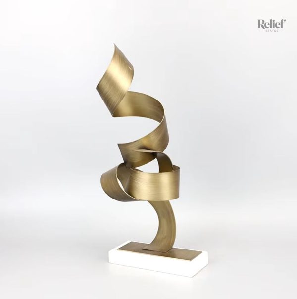 sculpture-art-abstrait-en-metal-dore-40-cm-1 Sculpture métal doré abstrait 40 cm