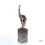 Sculpture de danseuse, déco contemporaine raffinée