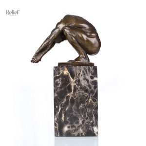Art moderne en bronze de la sculpture 'Le Plongeur