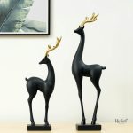 Statue design de cerf en décoration intérieure