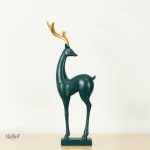 Élégante statue de cerf pour ambiance naturelle