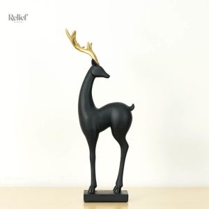 Statue cerf contemporaine pour salon chic