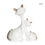 Statue artistique de chat dans un style contemporain