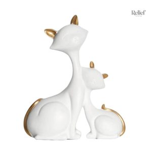 Statue artistique de chat dans un style contemporain