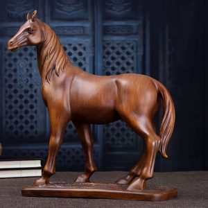 Sculpture cheval en résine imitation bois, 21 cm