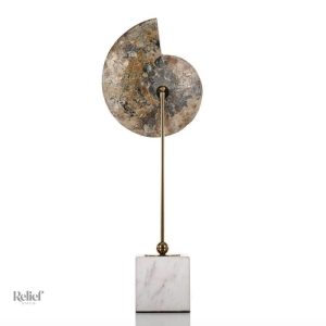 Statue décorative escargot, style contemporain