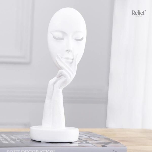 Sculpture contemporaine sur le thème de la pensée