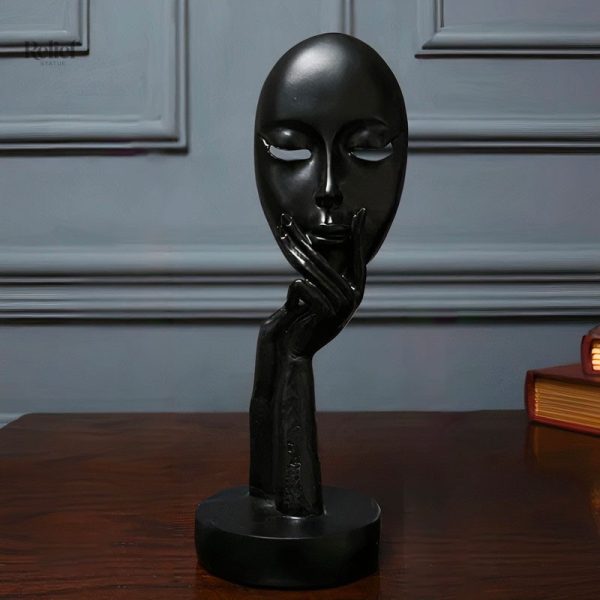 Art contemporain femme pensée profonde
