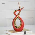 Enlacement d'or, sculpture moderne
