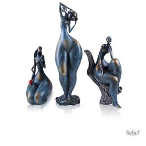 Statue Femme Indépendante en posture naturelle 59 cm