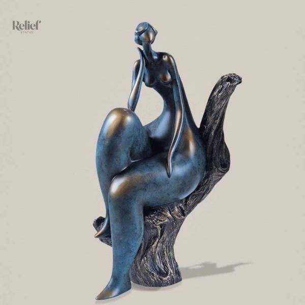 Art décoratif : Statue Femme Nue, 33 cm élégante