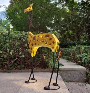Sculpture en métal 92 cm, girafe design pour jardin