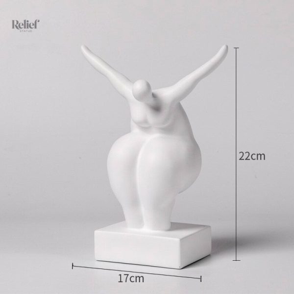 Statue représentant une Femme ronde, style unique