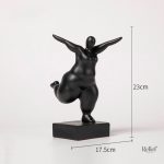 Sculpture Grosse Femme, pièce maîtresse élégante