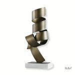 Sculpture en métal artistique contemporaine