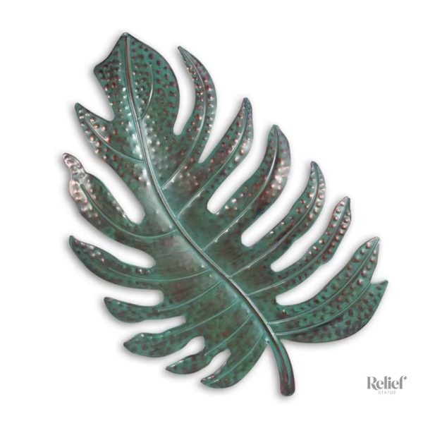 Sculpture en métal 28 cm, forme de feuille artistique