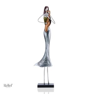 Statue femme musicienne en métal de 50 cm