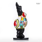 Statue décorative Femme, sculpture colorée de 28 cm