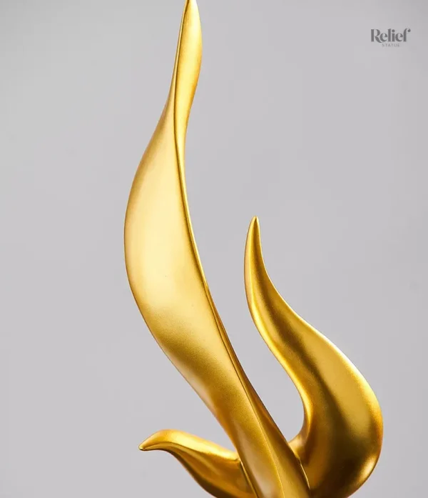 Sculpture d'oiseau, touche design pour votre espace