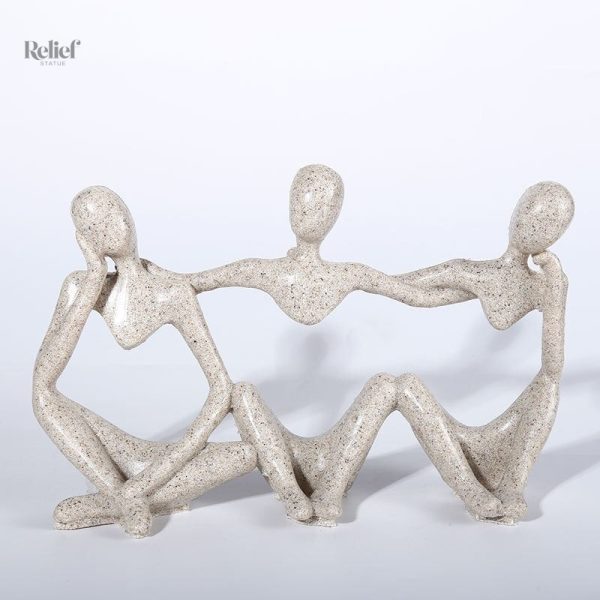 Art actuel : sculpture Trio de penseurs stylisés