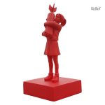 Statue contemporaine évoquant l'amour et la rébellion
