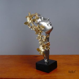 Sculpture artistique de visage féminin, hauteur 31 cm