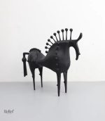 Sculpture moderne de cheval noir en métal, 22 cm de hauteur