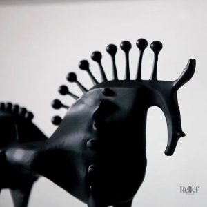 Art abstrait en métal représentant un cheval, 22 cm