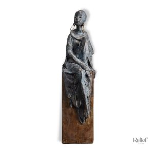 Statue africaine décorative en bois sculpté