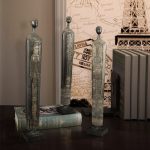 Homme en statue africaine, artisanat culturel distinctif