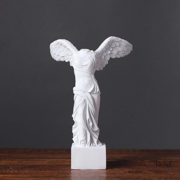 Reproduction artistique de la Victoire de Samothrace en taille 15 cm