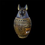 Figurine Anubis, représentante de la mythologie égyptienne