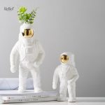 Statue d'astronaute, élément décoratif unique