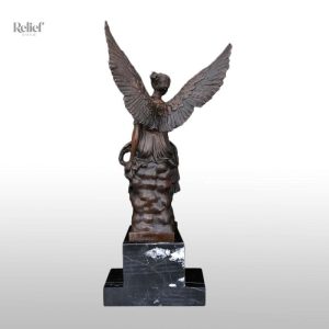 Athena en bronze, figurine représentant la déesse grecque