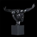 Statue homme nu athlète en position dynamique