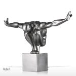 Figure d'athlète homme nu pour décoration intérieure