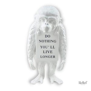 Statue Gorille Banksy Monkey 36 cm design moderne