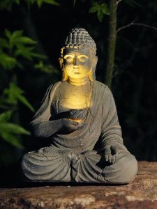 Statue d'extérieur Bouddha en résine éclairée pour jardin
