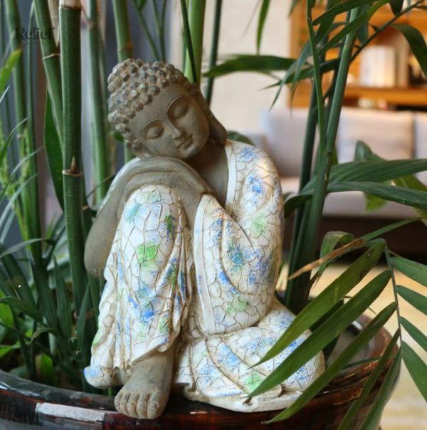 Objet de sérénité extérieur : statue Bouddha femme 21 cm