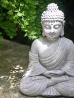 Statue Bouddha gris pour extérieur, 23 cm