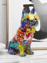 Bouledogue décoratif en style pop art, avec lunettes originales