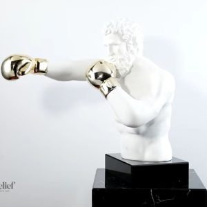 Statue grecque de boxeur en position dynamique